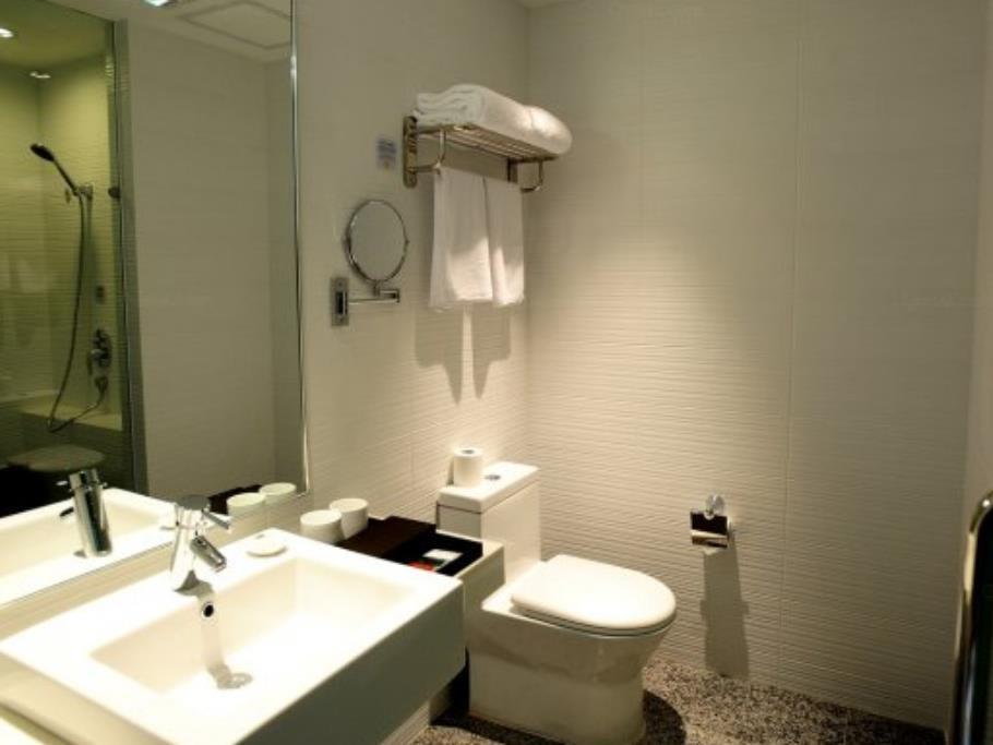 Ji Hotel Urumqi Hongshan Branch Екстер'єр фото