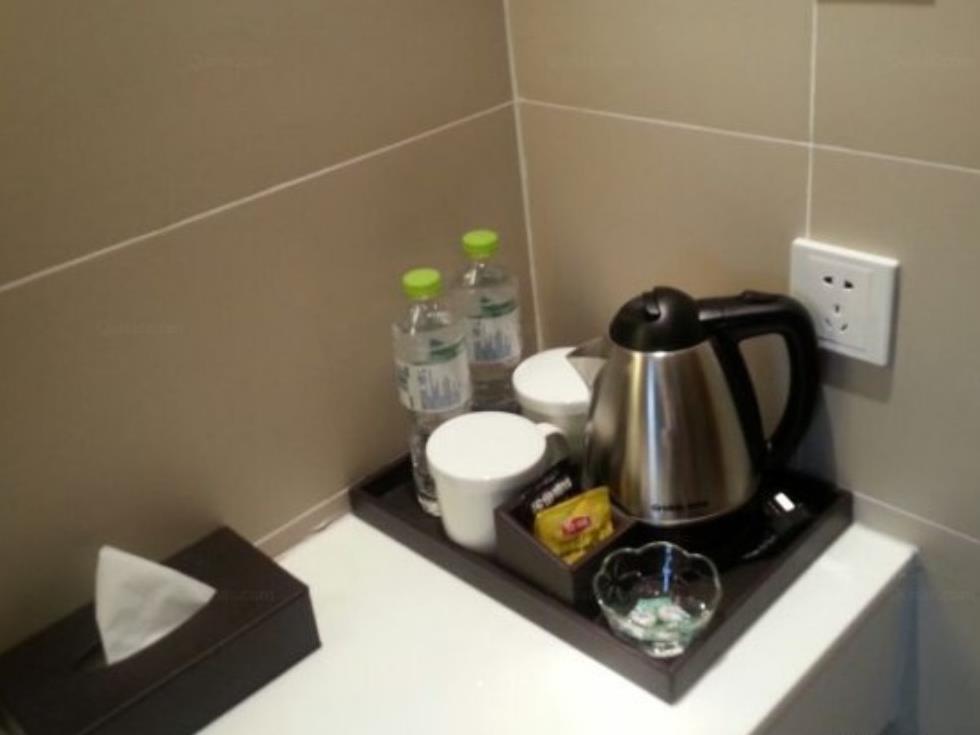 Ji Hotel Urumqi Hongshan Branch Екстер'єр фото